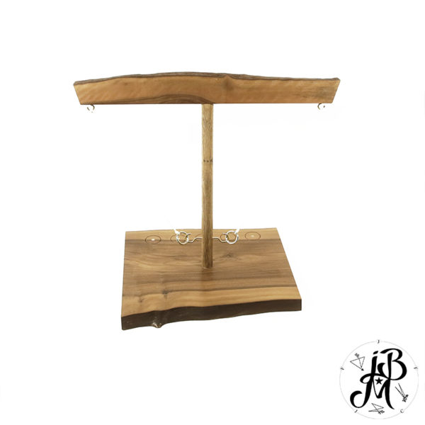 #ringtossgame #drinkinggames #deco #artetdécoration #designthinking #interiordesign #art #création #métiersdart #artwork #bois #meuble #boisbrut #rawwood #MadeinFrance #inspiration #creationfrancaise #creajbm #marketplacescreatives